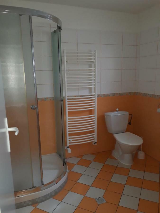 Apartmany Boss ลิฟตอฟสกีมิคูลาช ภายนอก รูปภาพ